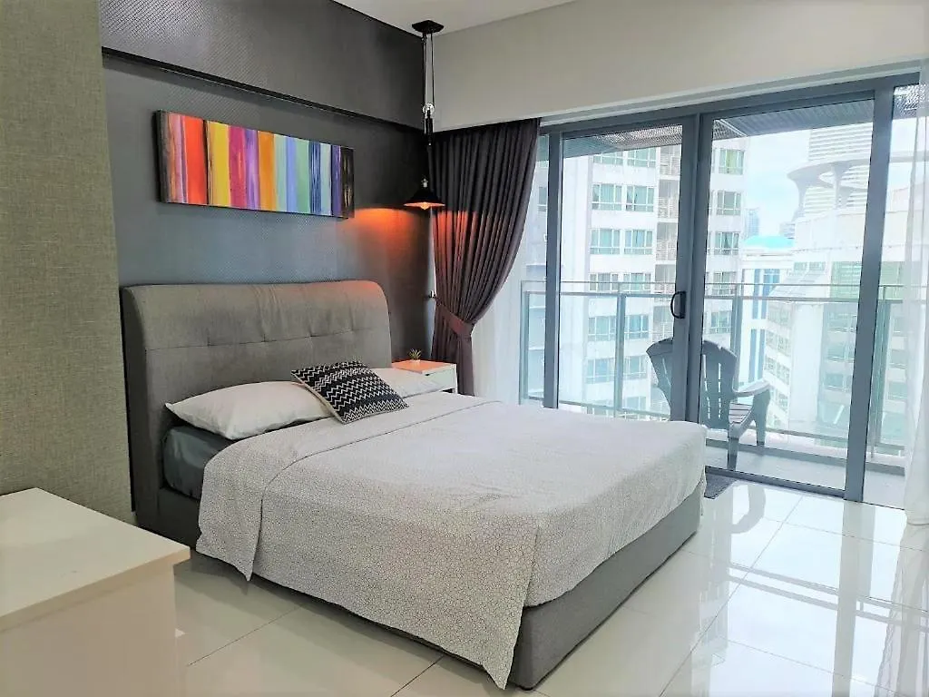 Mercu Summer Suites Bukit Bintang Kuala Lumpur Apartment