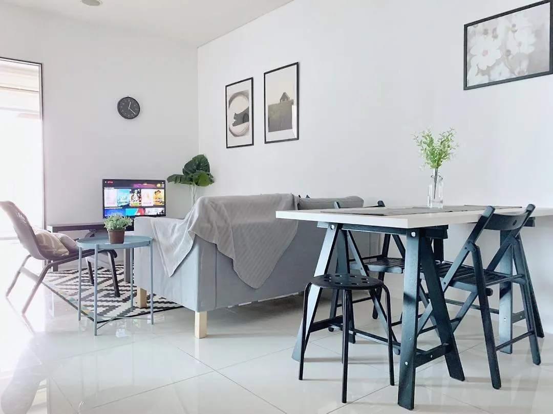 Mercu Summer Suites Bukit Bintang Kuala Lumpur Apartment