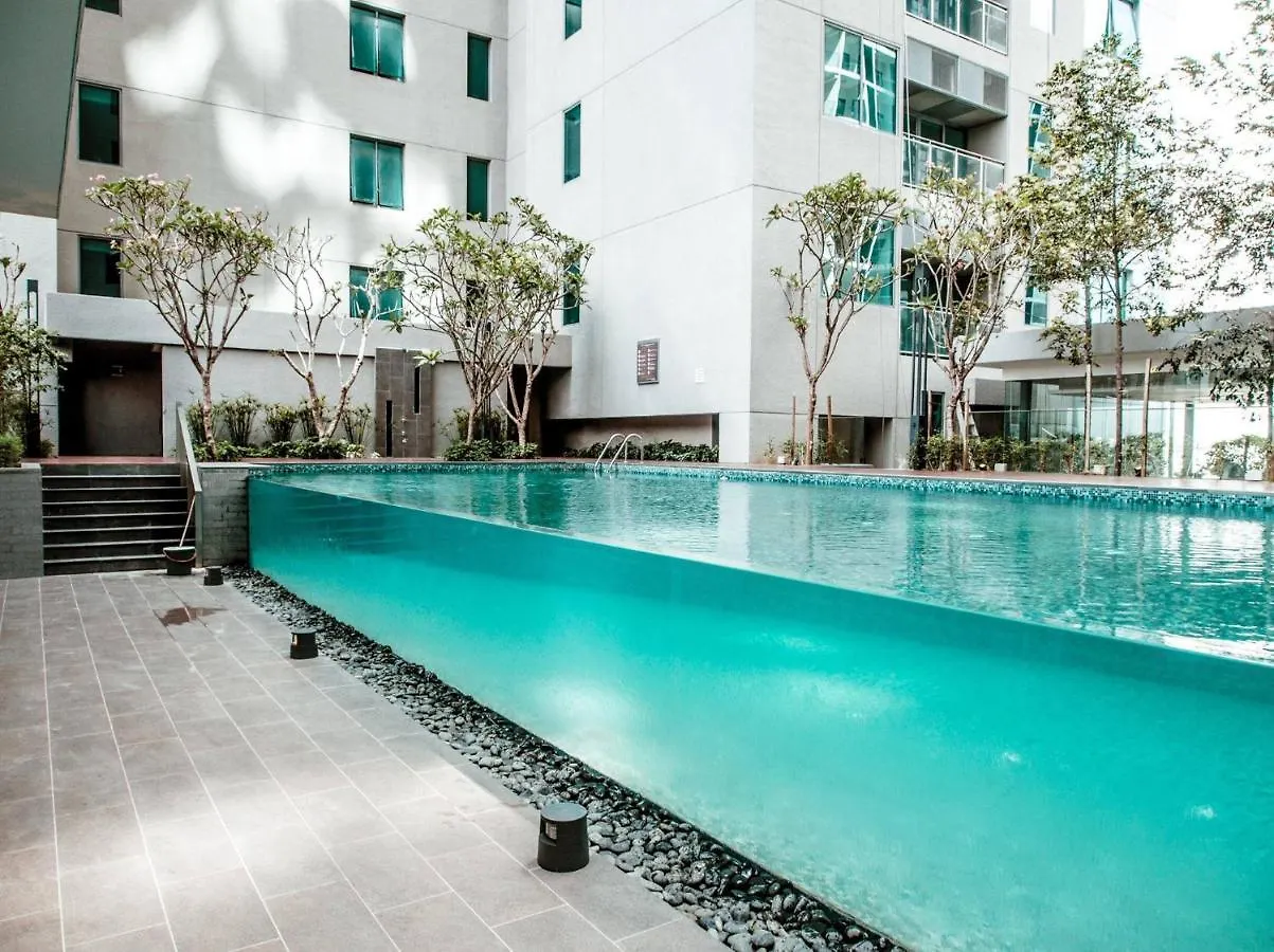 Mercu Summer Suites Bukit Bintang Kuala Lumpur Apartment
