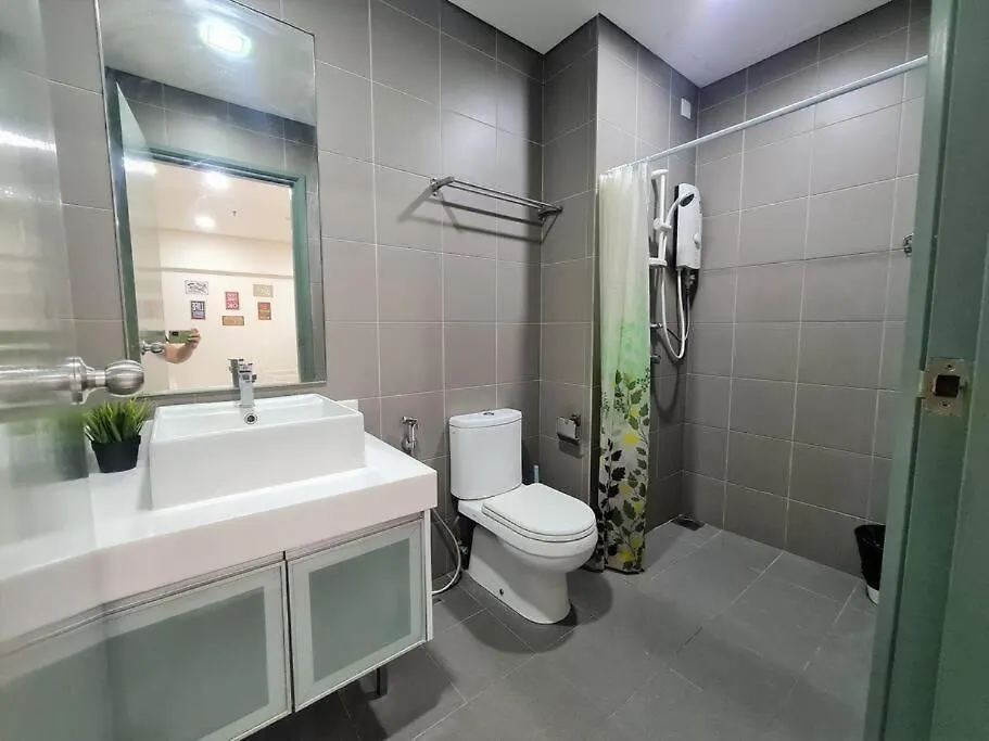 Mercu Summer Suites Bukit Bintang Kuala Lumpur Apartment