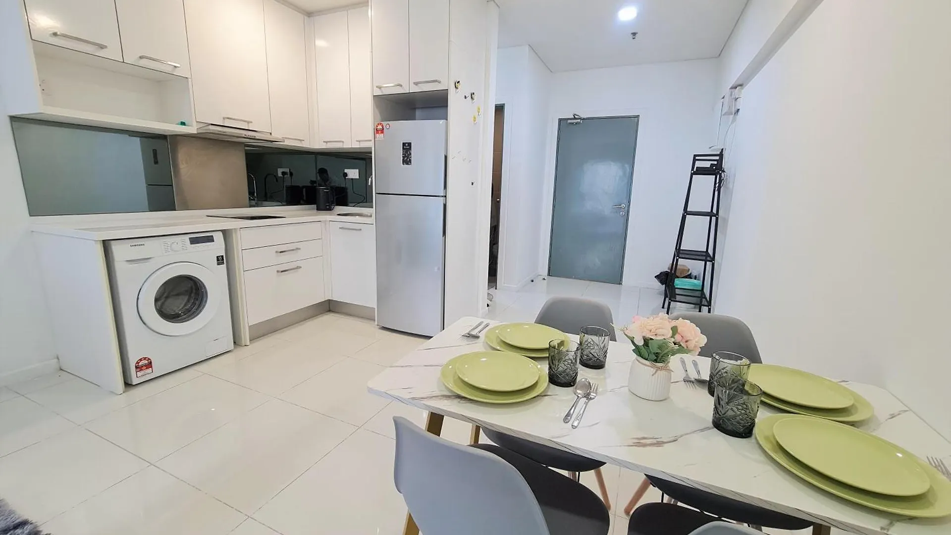 Mercu Summer Suites Bukit Bintang Kuala Lumpur Apartment