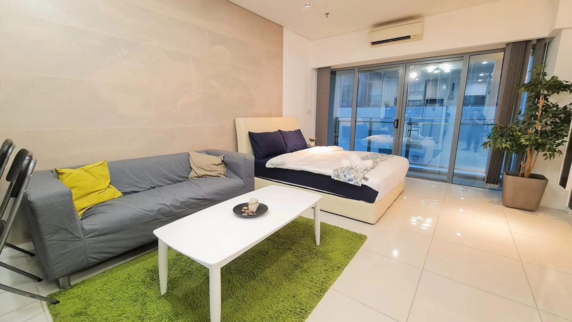 Mercu Summer Suites Bukit Bintang Kuala Lumpur Apartment