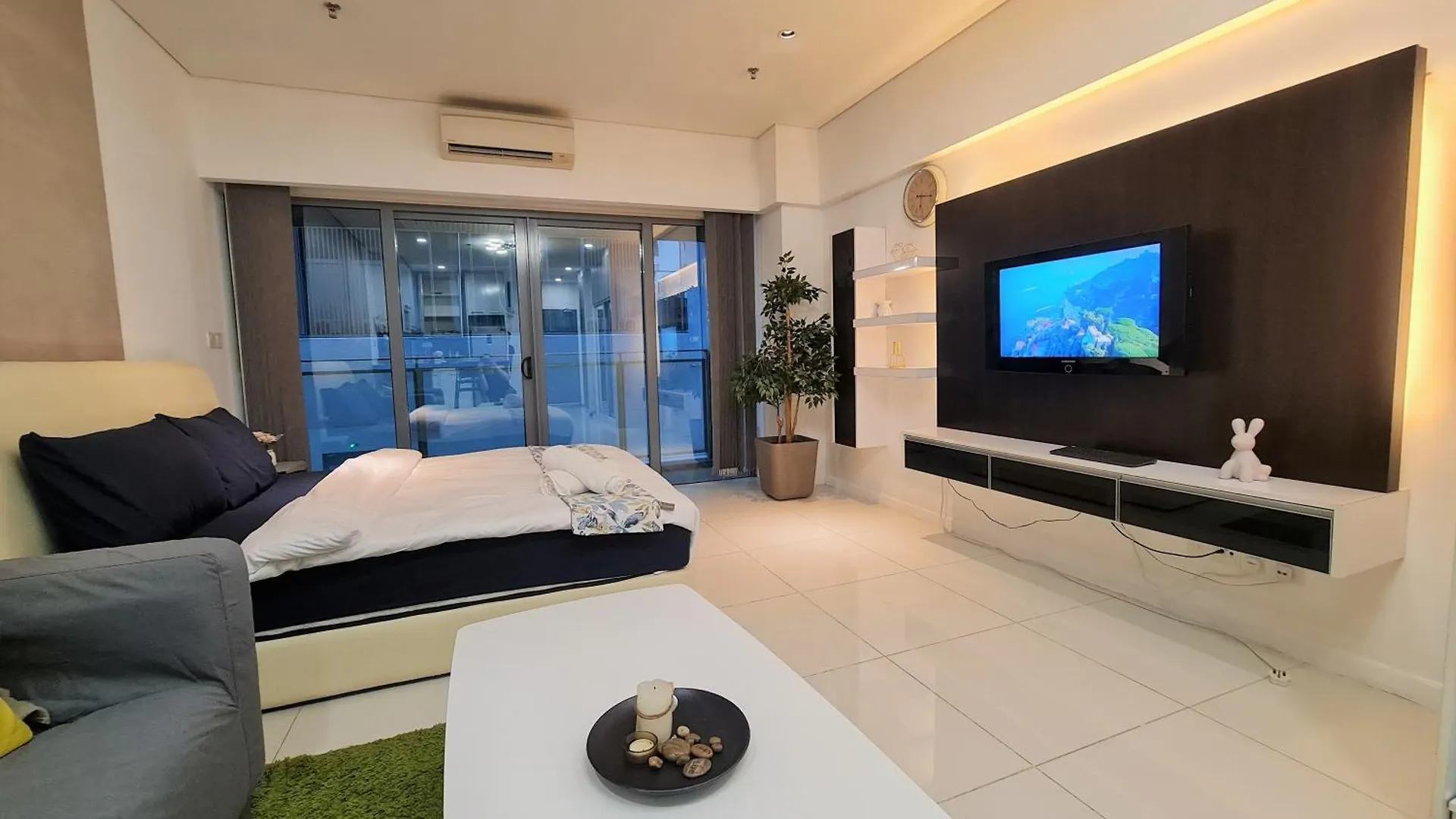 Mercu Summer Suites Bukit Bintang Kuala Lumpur Apartment