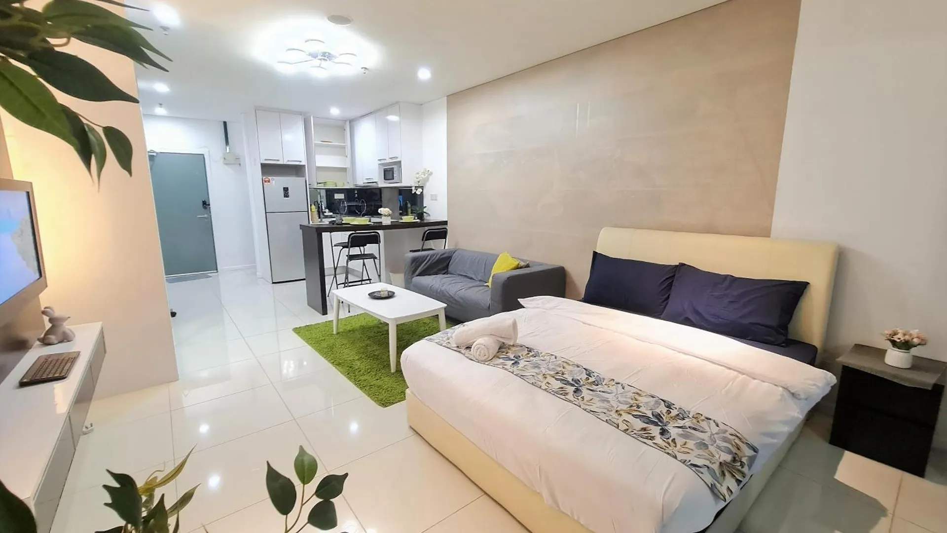Mercu Summer Suites Bukit Bintang Kuala Lumpur Apartment