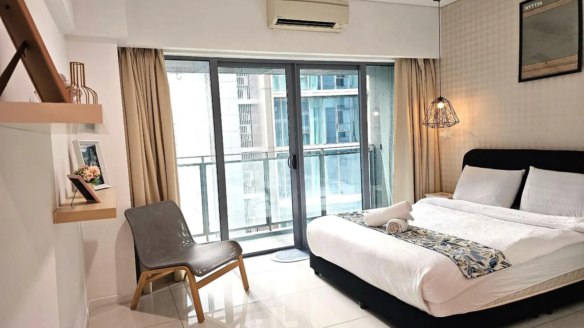 Mercu Summer Suites Bukit Bintang Kuala Lumpur Apartment
