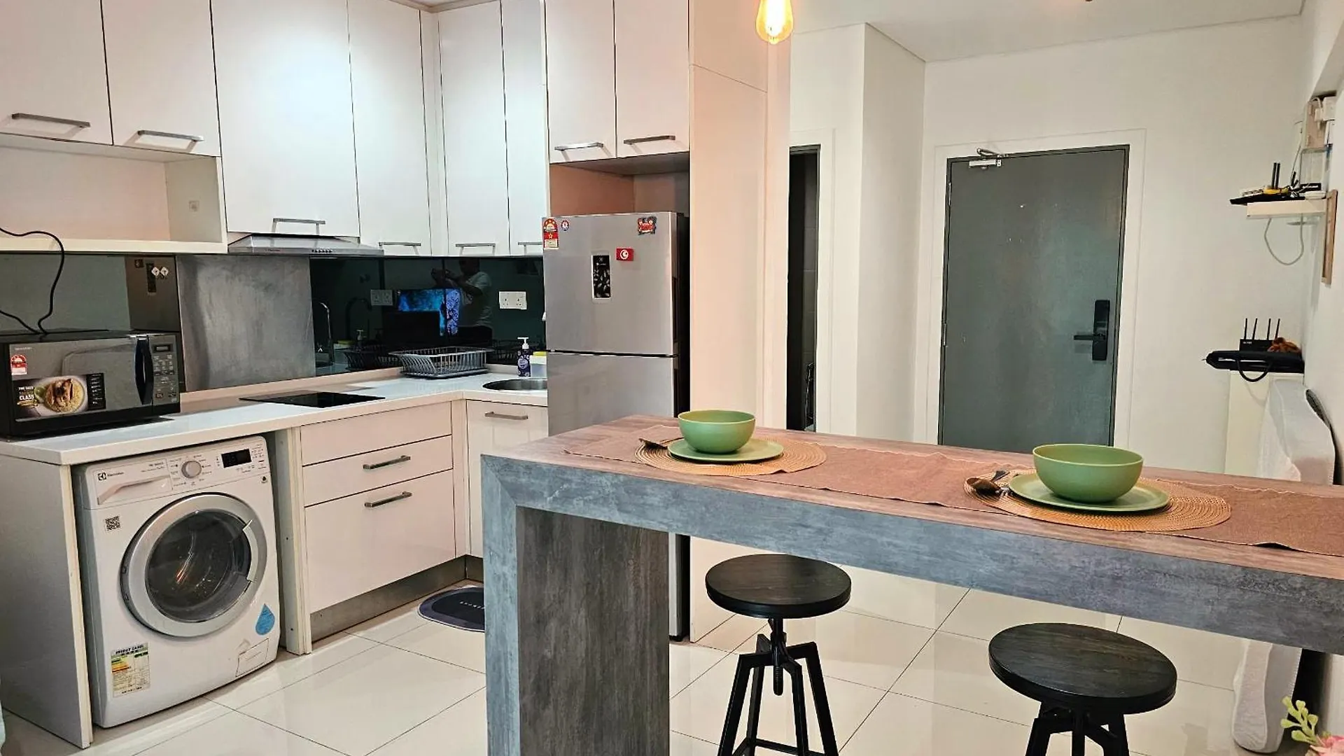 Mercu Summer Suites Bukit Bintang Kuala Lumpur Apartment